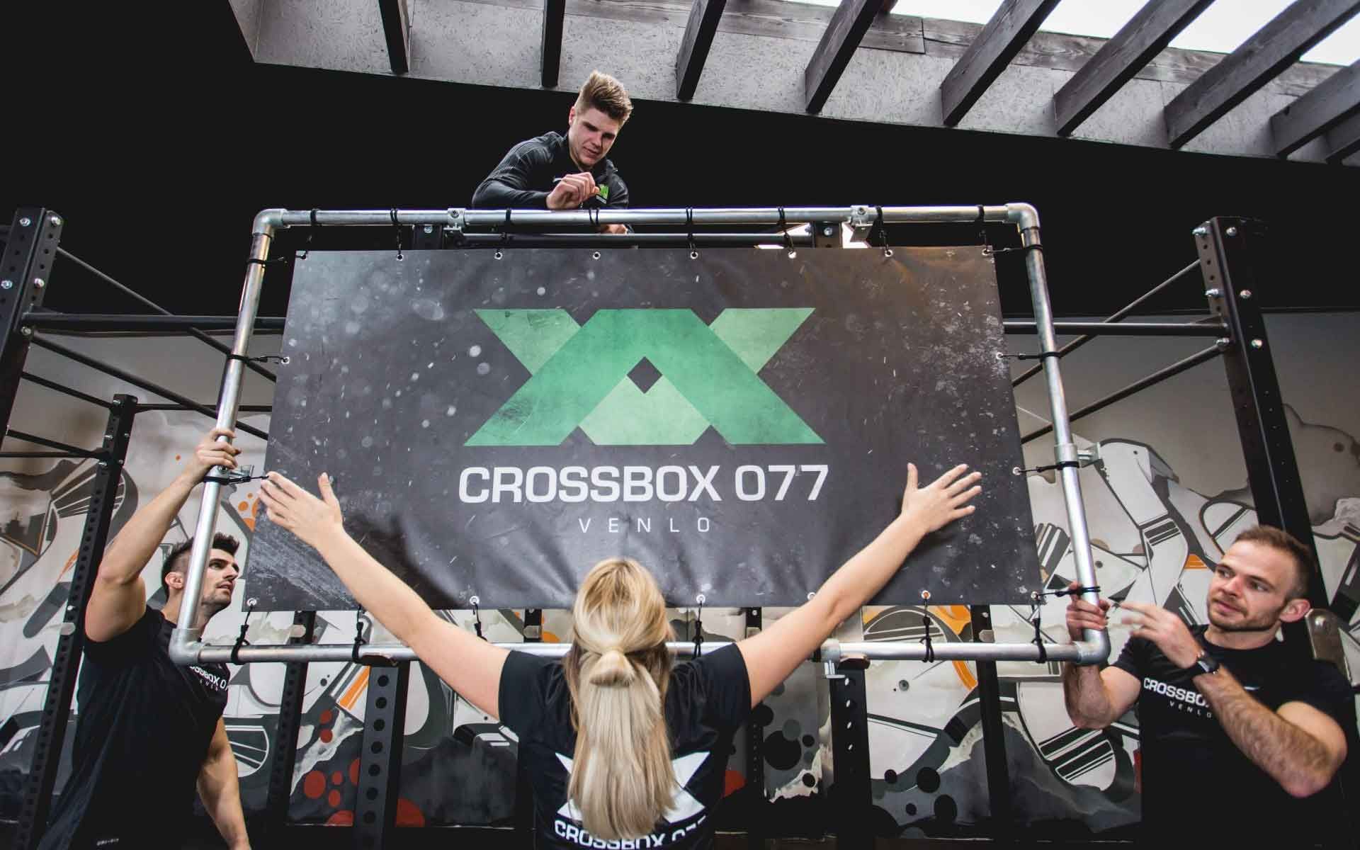 Crossbox077